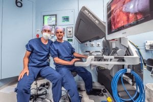 Urologen Jasper Tijsterman en John van der Hoeven.